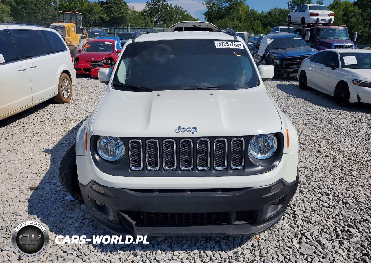 2017 Jeep Renegade Latitude VIN:ZACCJABBXHPF69894 - 5