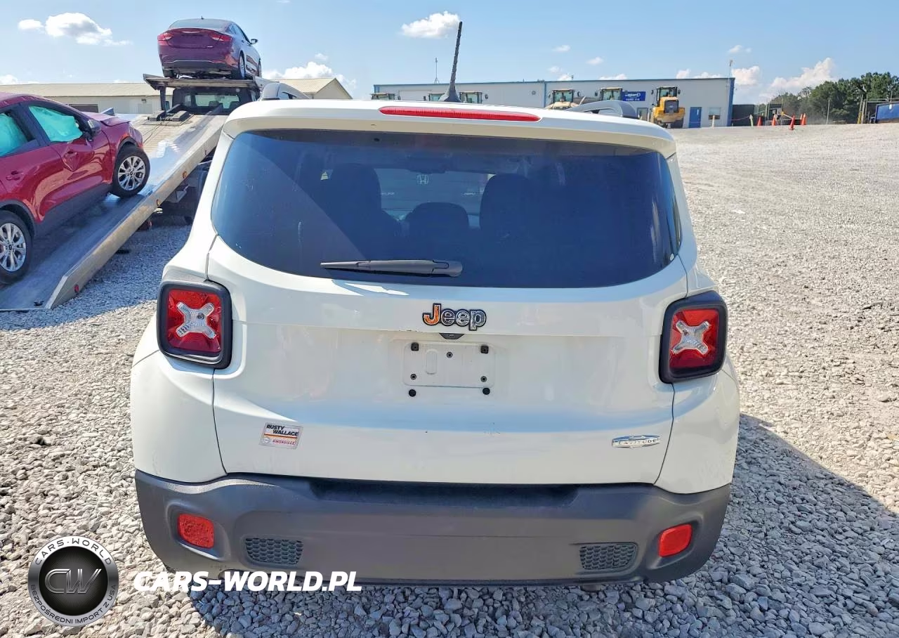 2017 Jeep Renegade Latitude VIN:ZACCJABBXHPF69894 - 6