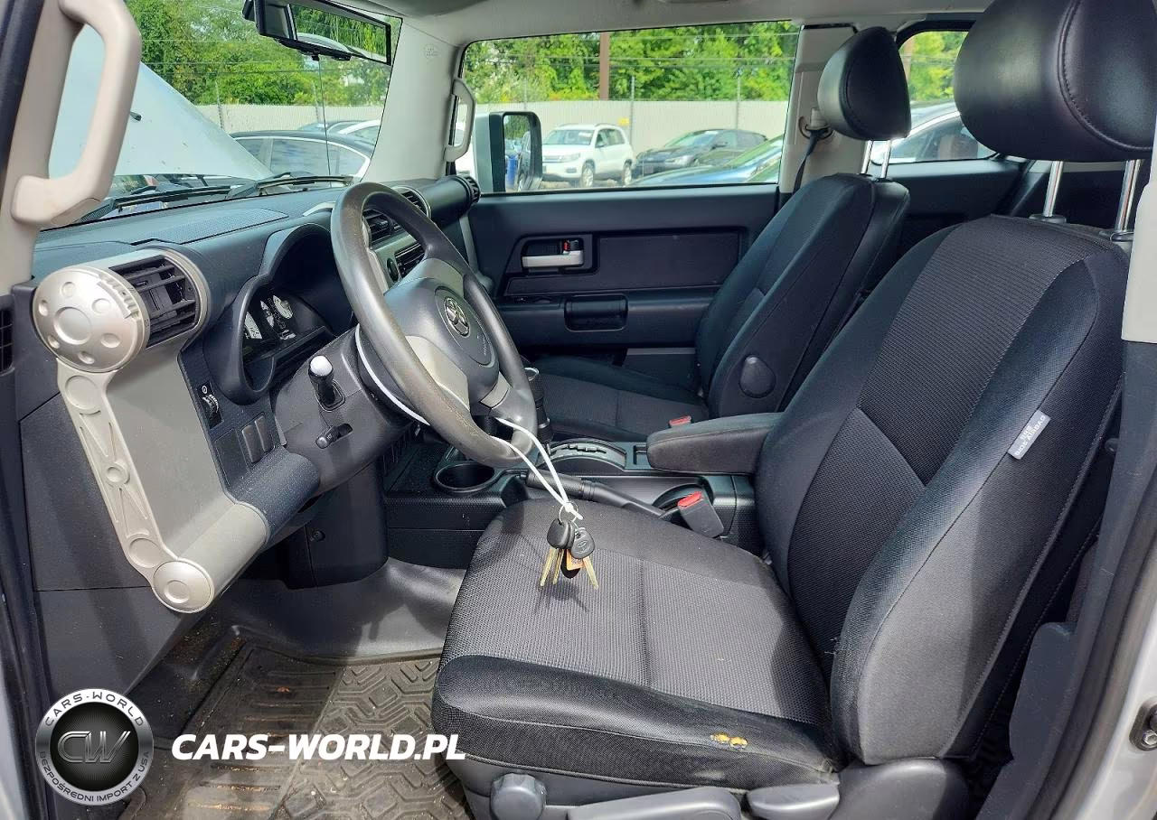 2008 Toyota Fj Cruiser Base VIN:JTEBU11F68K011229 - 7