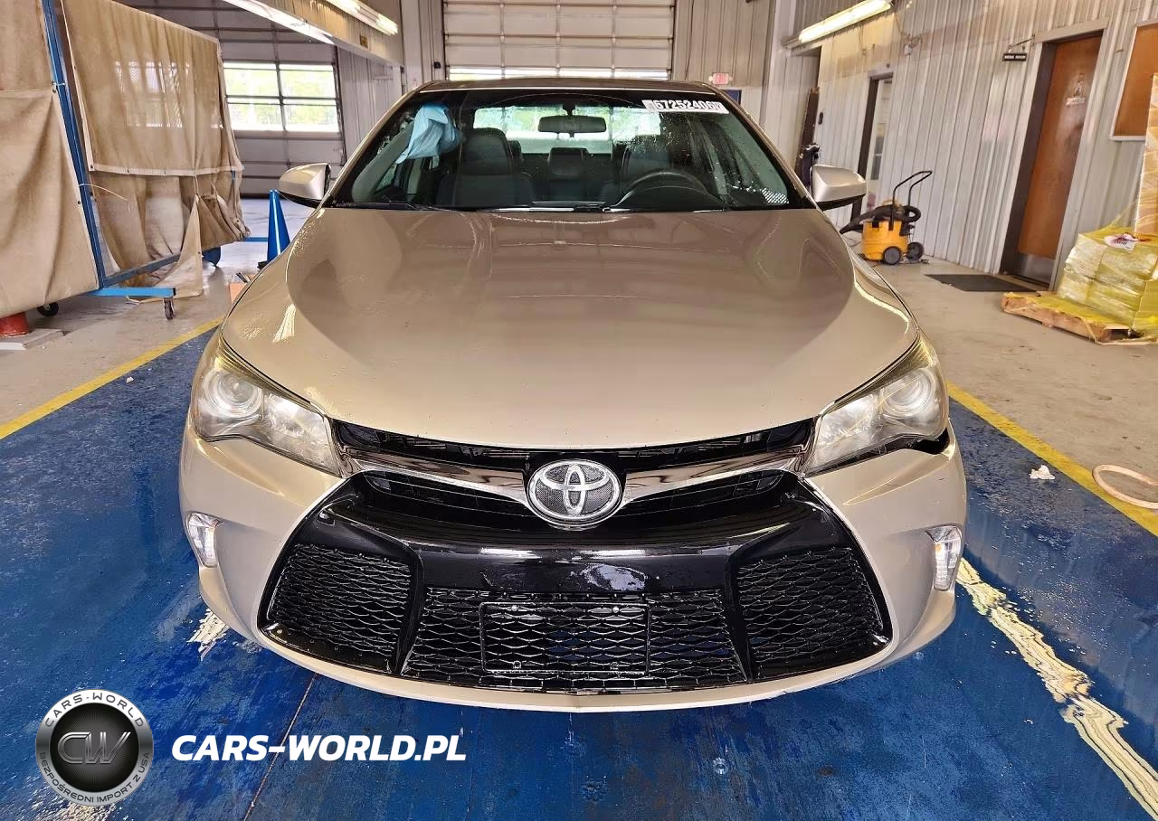 2017 Toyota Camry Se VIN:4T1BF1FK6HU632930 - 5