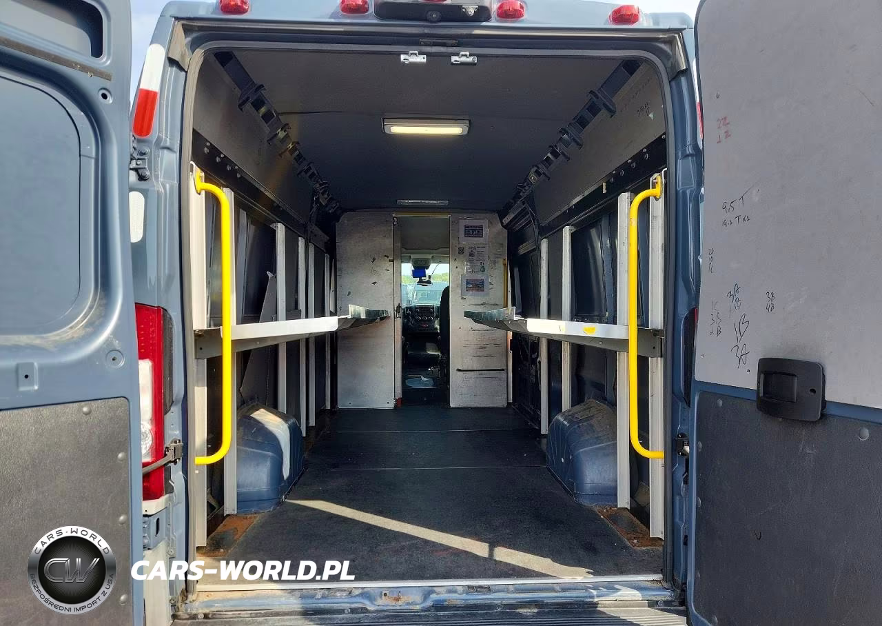 2020 Ram Promaster 3500 Delivery Van VIN:3C6URVJG8LE129140 - 10