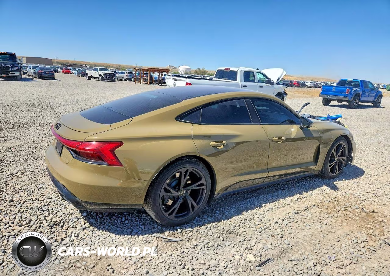 2024 Audi E-Tron Gt Premium Plus VIN:WAUCJBFWXR7001577 - 3