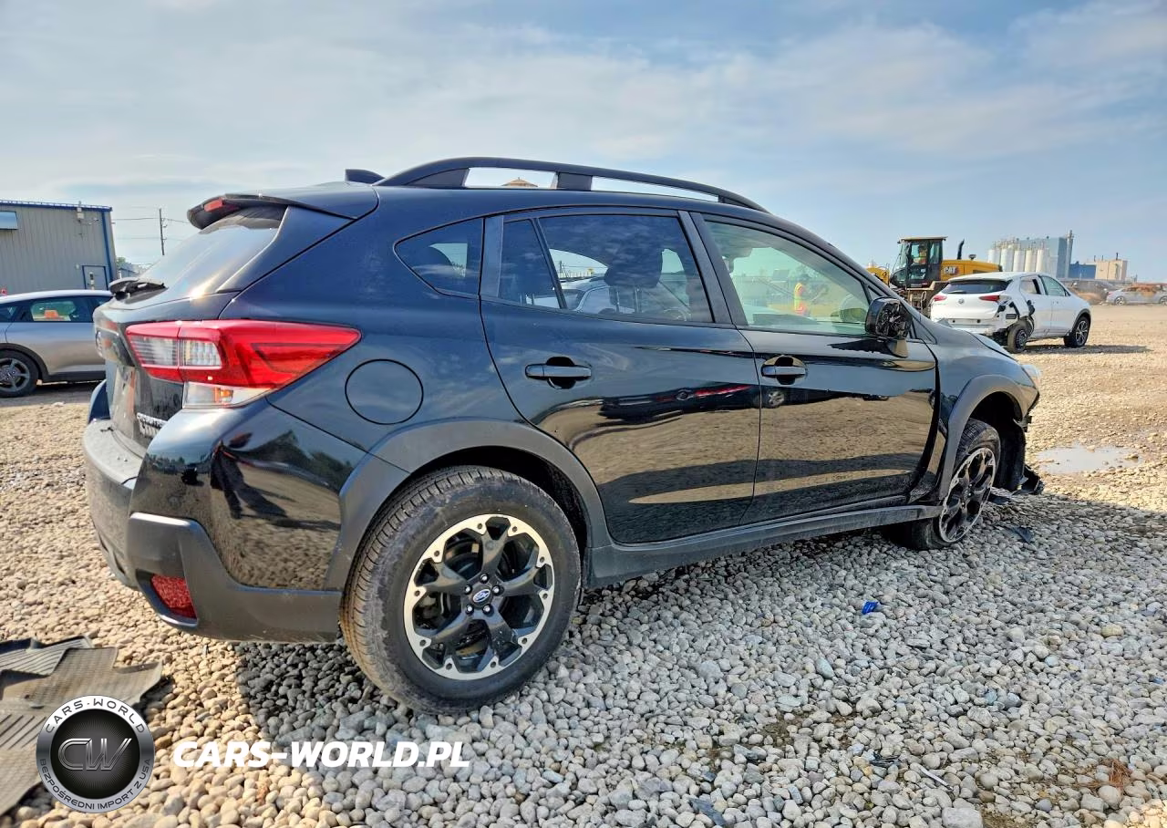 2021 Subaru Crosstrek Premium VIN:JF2GTAPC7M8251618 - 3