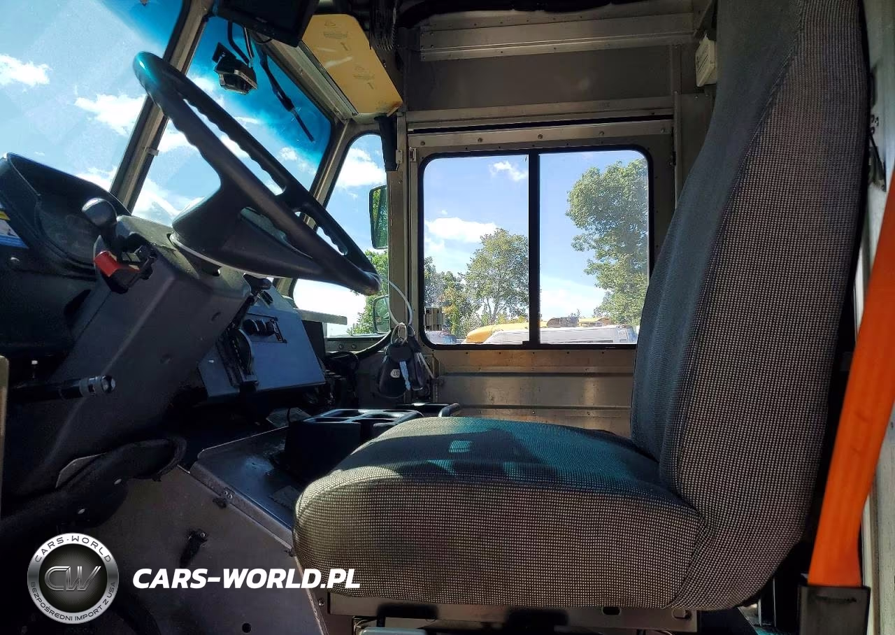 2021 Freightliner Mt45 Chassis Delivery Truck VIN:4UZAC2EAXMCML0854 - 7
