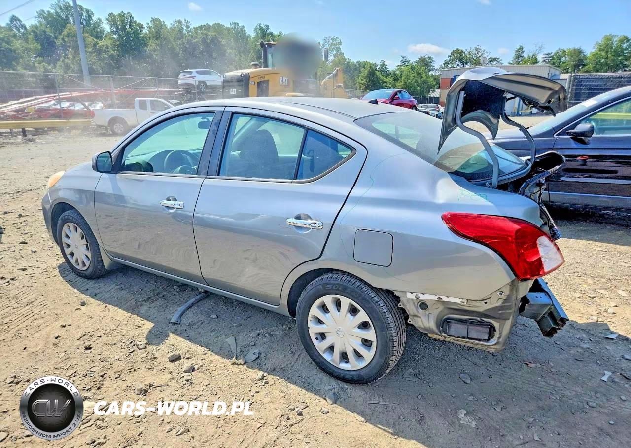 2012 Nissan Versa 1.6 S VIN:3N1CN7AP7CL856716 - 2
