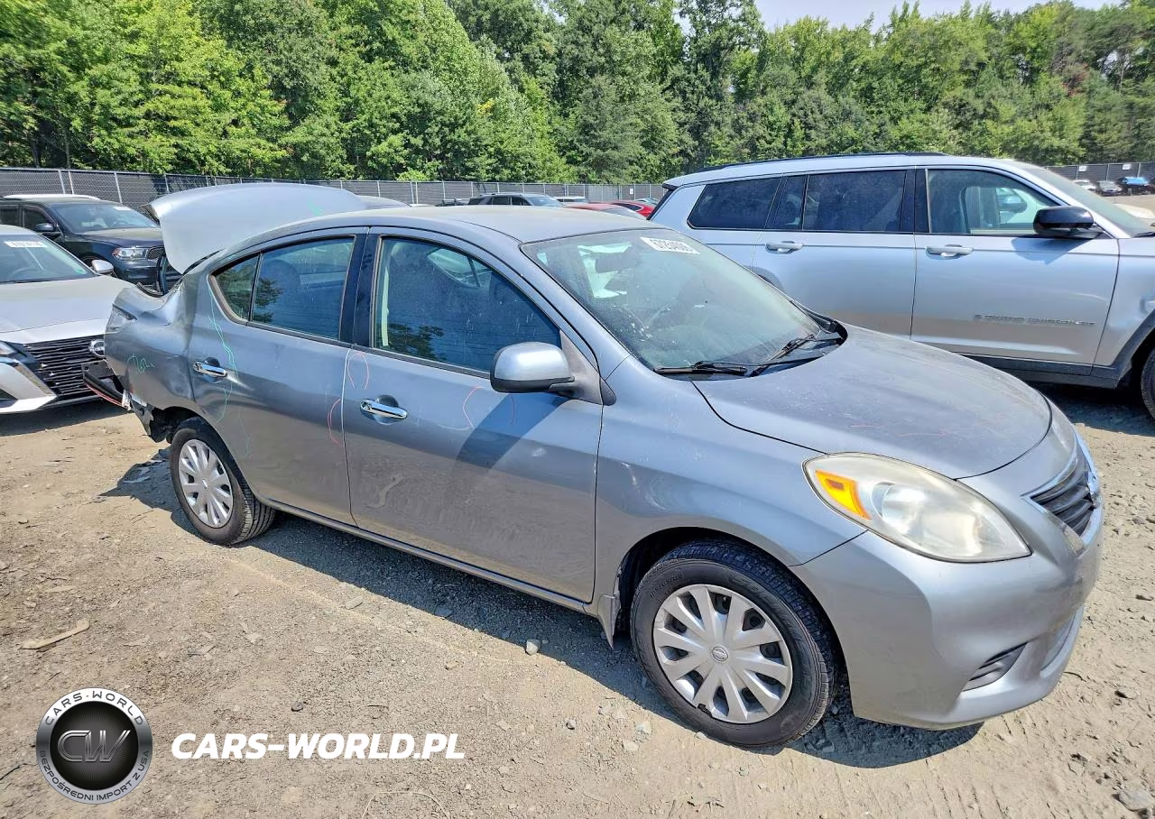 2012 Nissan Versa 1.6 S VIN:3N1CN7AP7CL856716 - 4