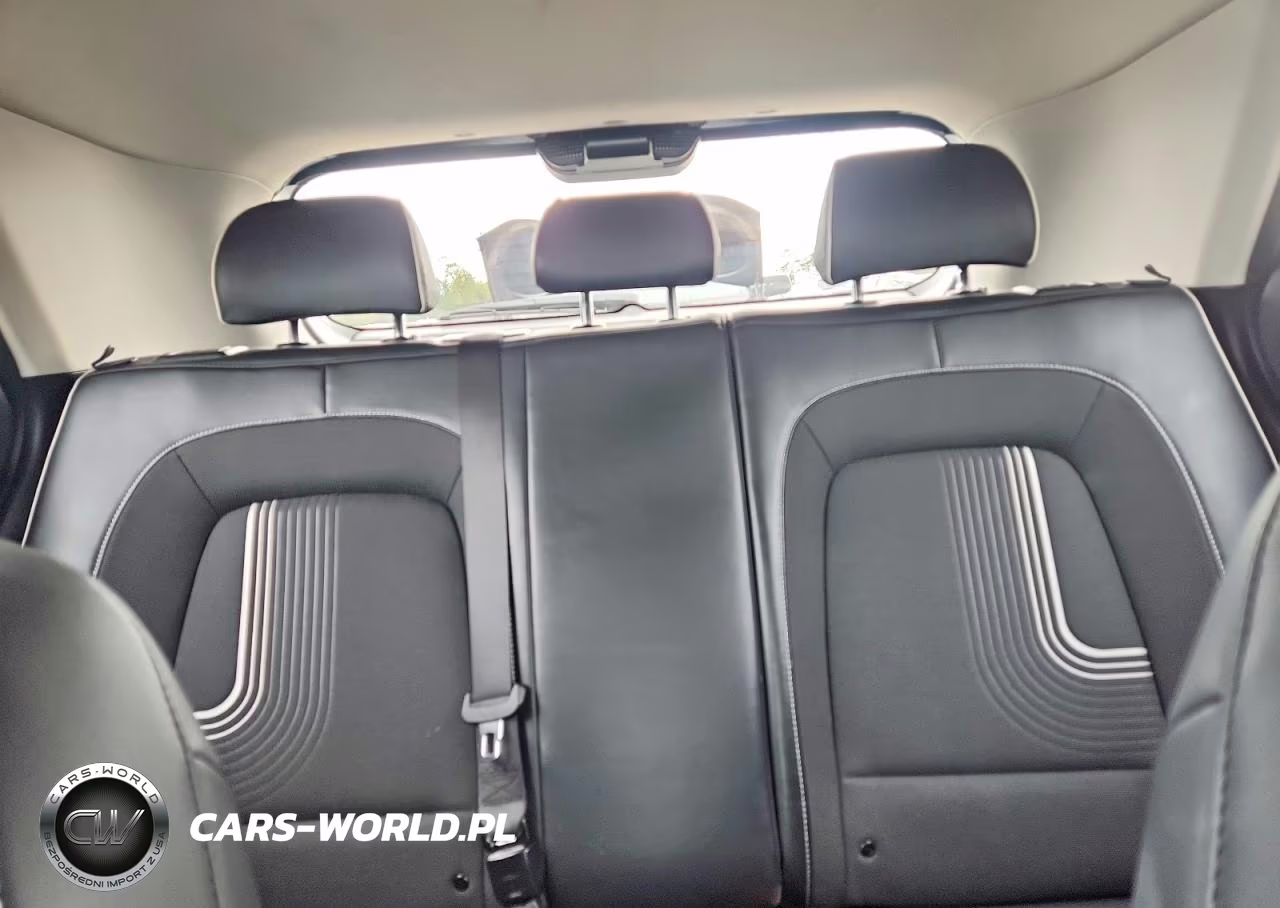 2022 Hyundai Venue Limited VIN:KMHRC8A31NU132248 - 10