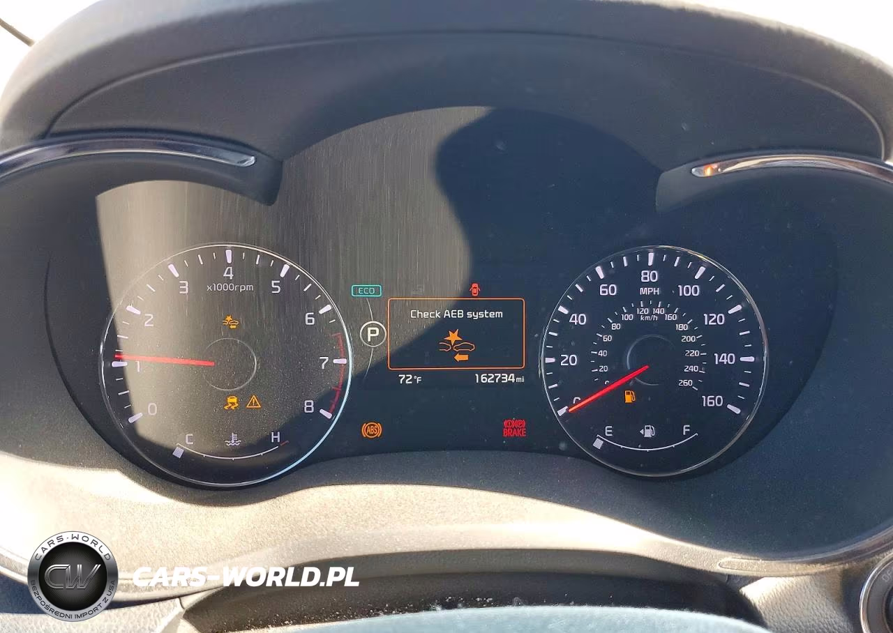 2017 Kia Forte S VIN:3KPFL4A73HE140437 - 9