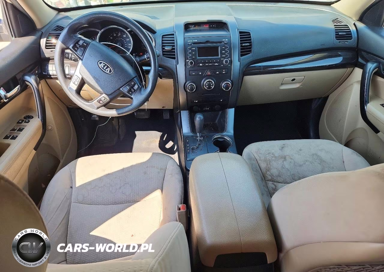 2011 Kia Sorento Lx VIN:5XYKTDA13BG022943 - 8