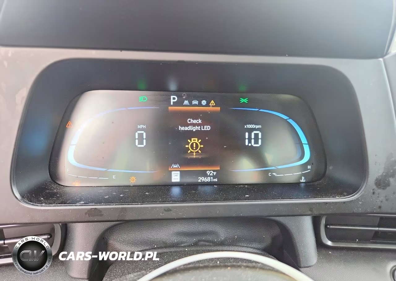2025 Hyundai Elantra Sel Sport VIN:KMHLM4DG7SU926046 - 9