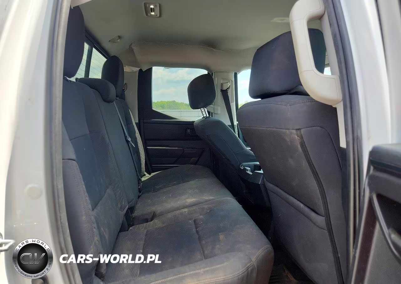 2022 Toyota Tundra Sr VIN:5TFKB5CD5NX001397 - 10