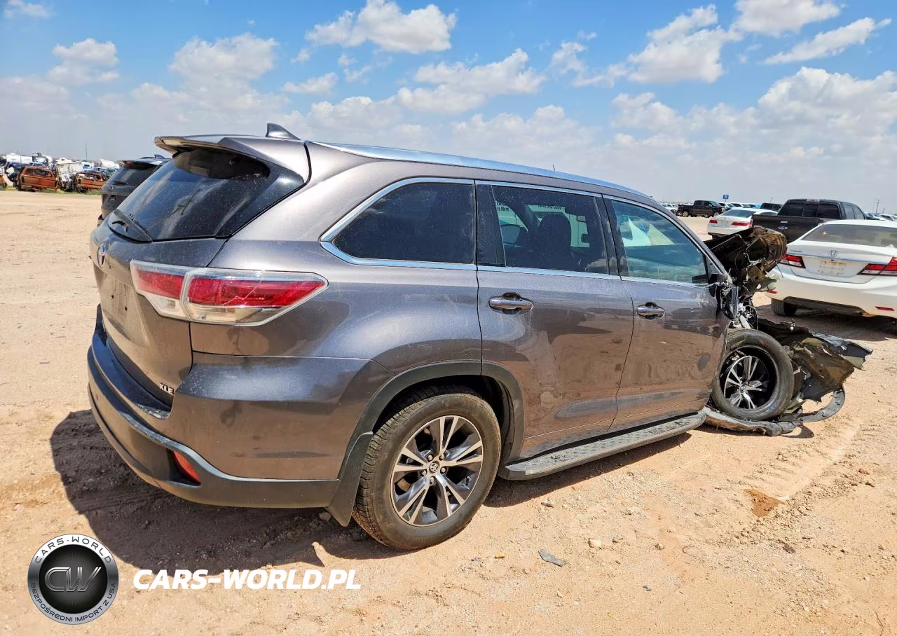 2016 Toyota Highlander Xle VIN:5TDKKRFH5GS155459 - 3