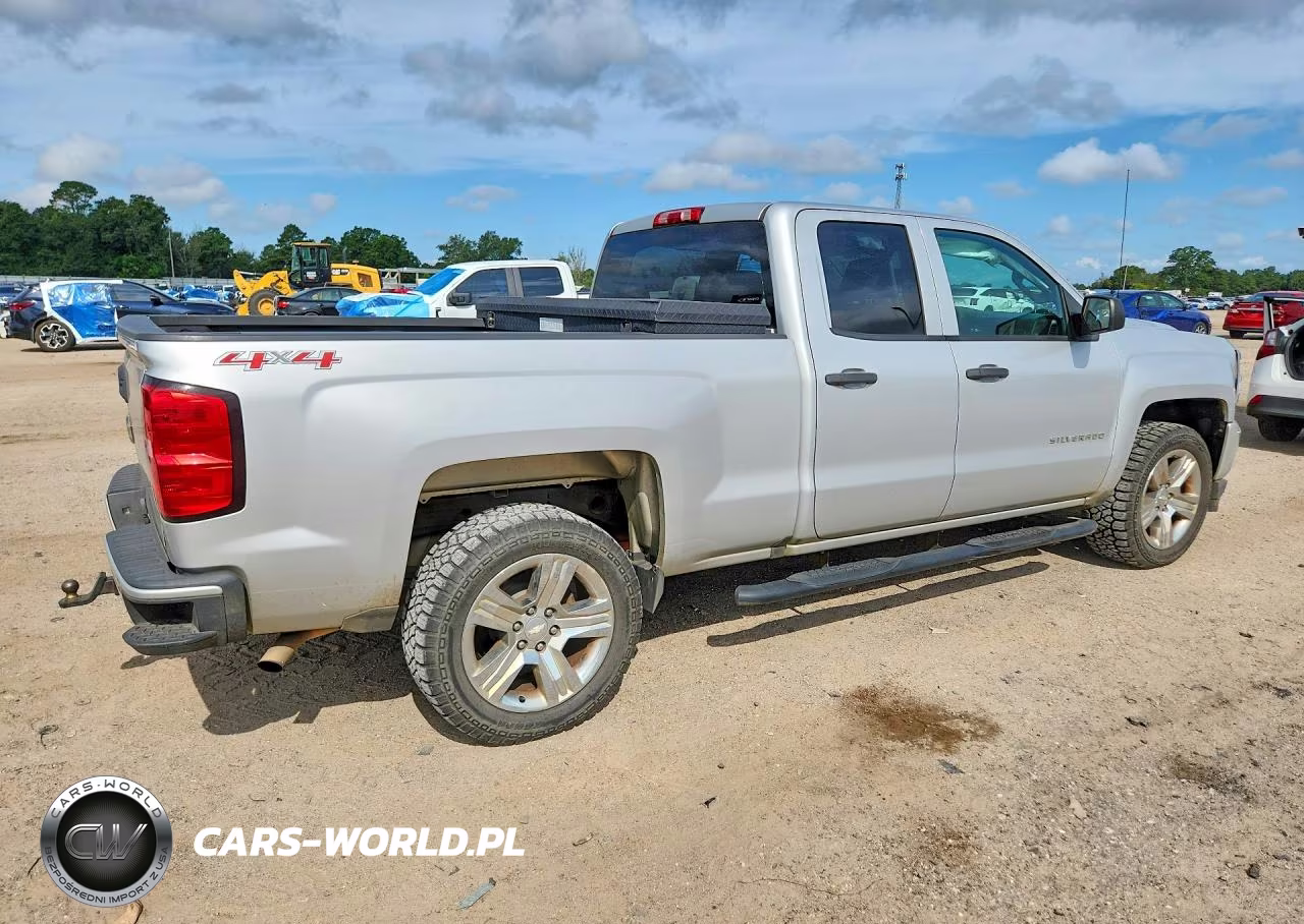 2016 Chevrolet Silverado K1500 Custom VIN:1GCVKPEC8GZ213201 - 3