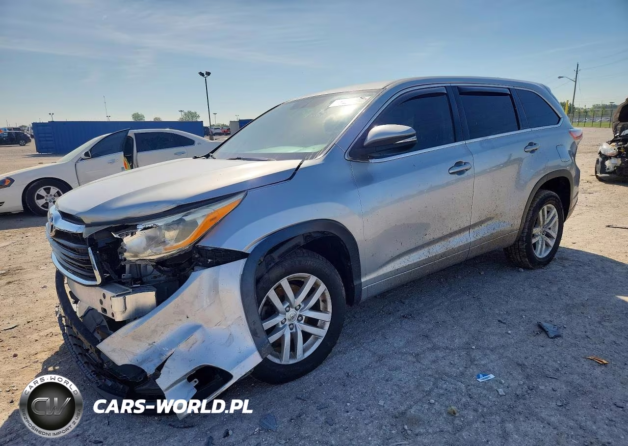 2014 Toyota Highlander Le – zdjęcie 1 z 13