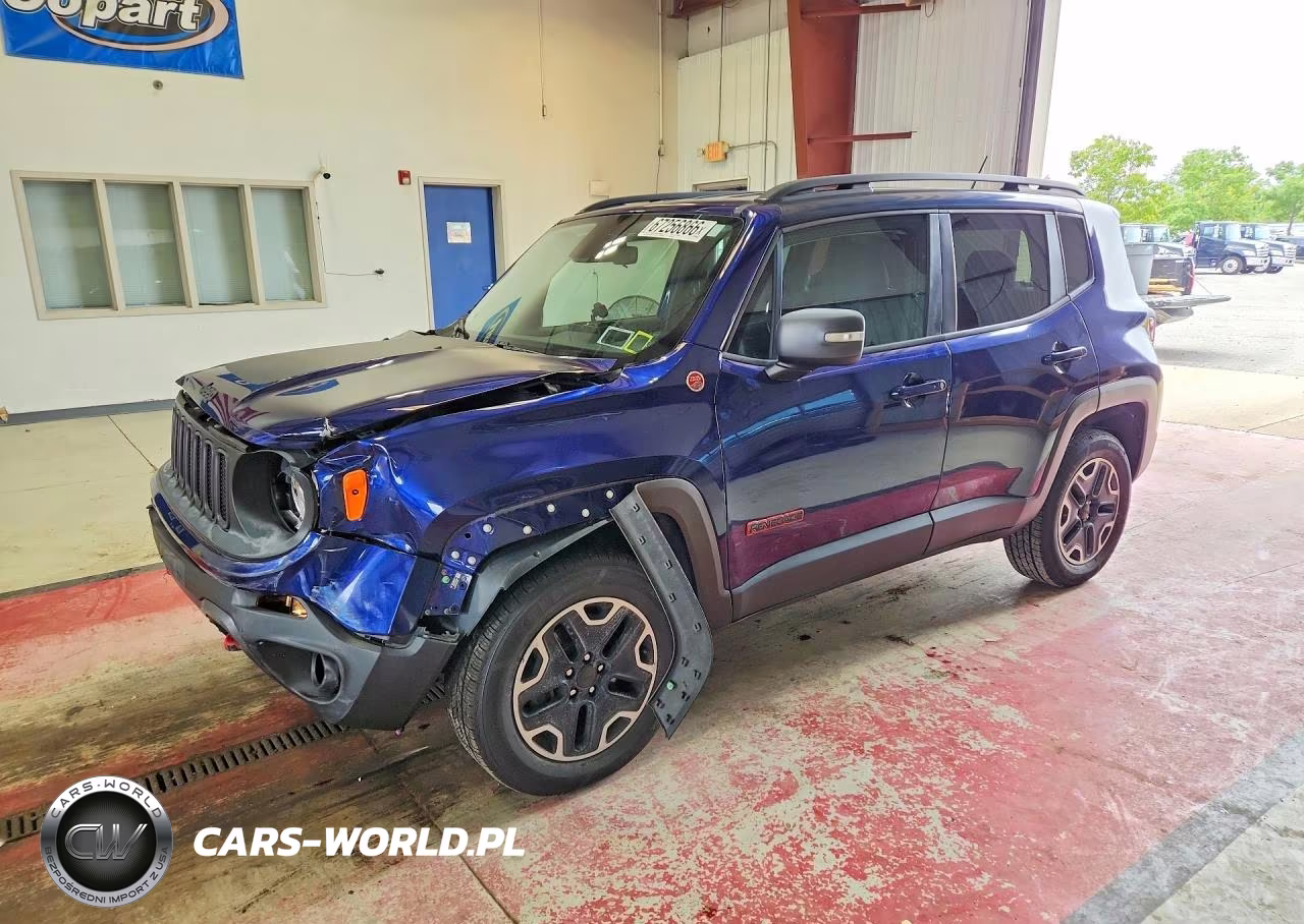 2016 Jeep Renegade Trailhawk – zdjęcie 1 z 13