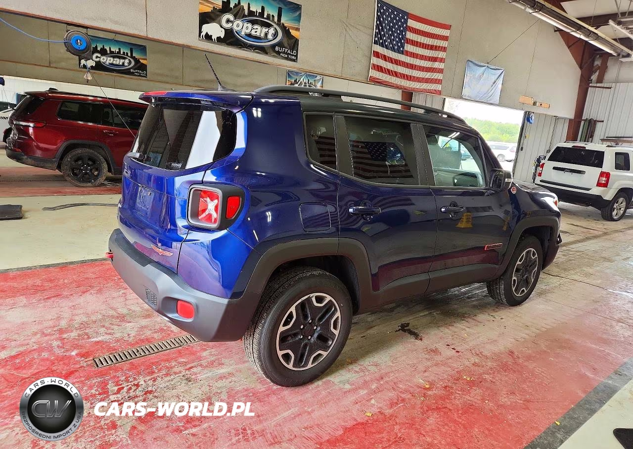 2016 Jeep Renegade Trailhawk VIN:ZACCJBCT0GPD64273 - 3