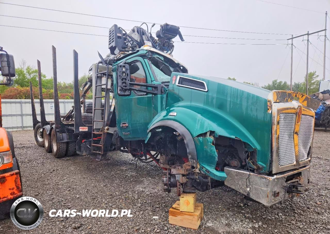 2023 Kenworth T880 Log Loader Truck