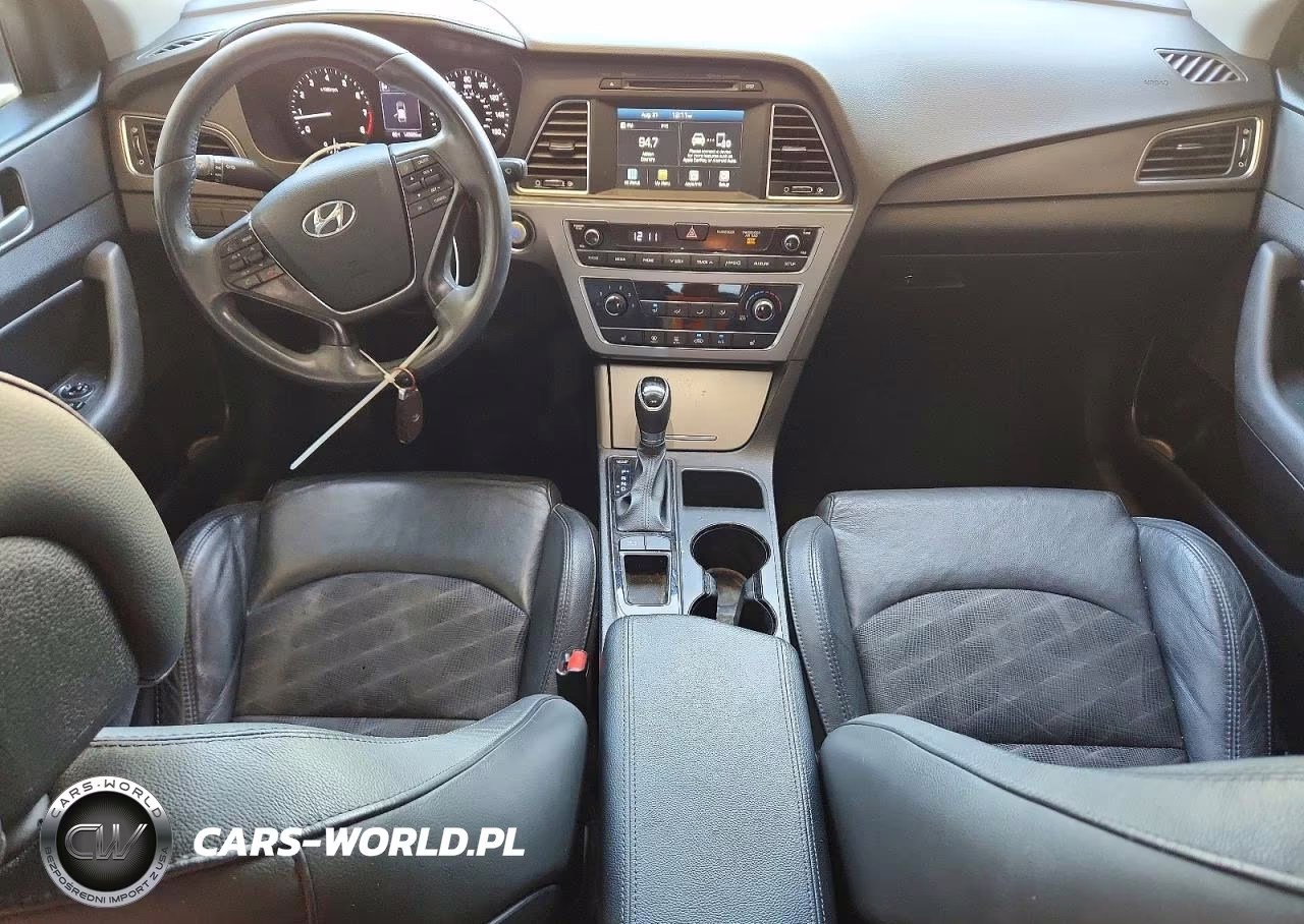 2017 Hyundai Sonata Sport VIN:5NPE34AF9HH509087 - 8