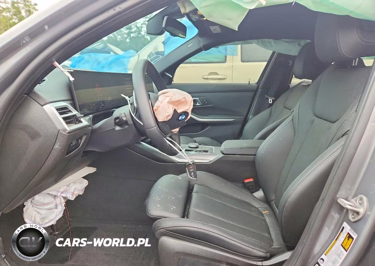2025 BMW 330Xi VIN:3MW89CW04S8F82661 - 7