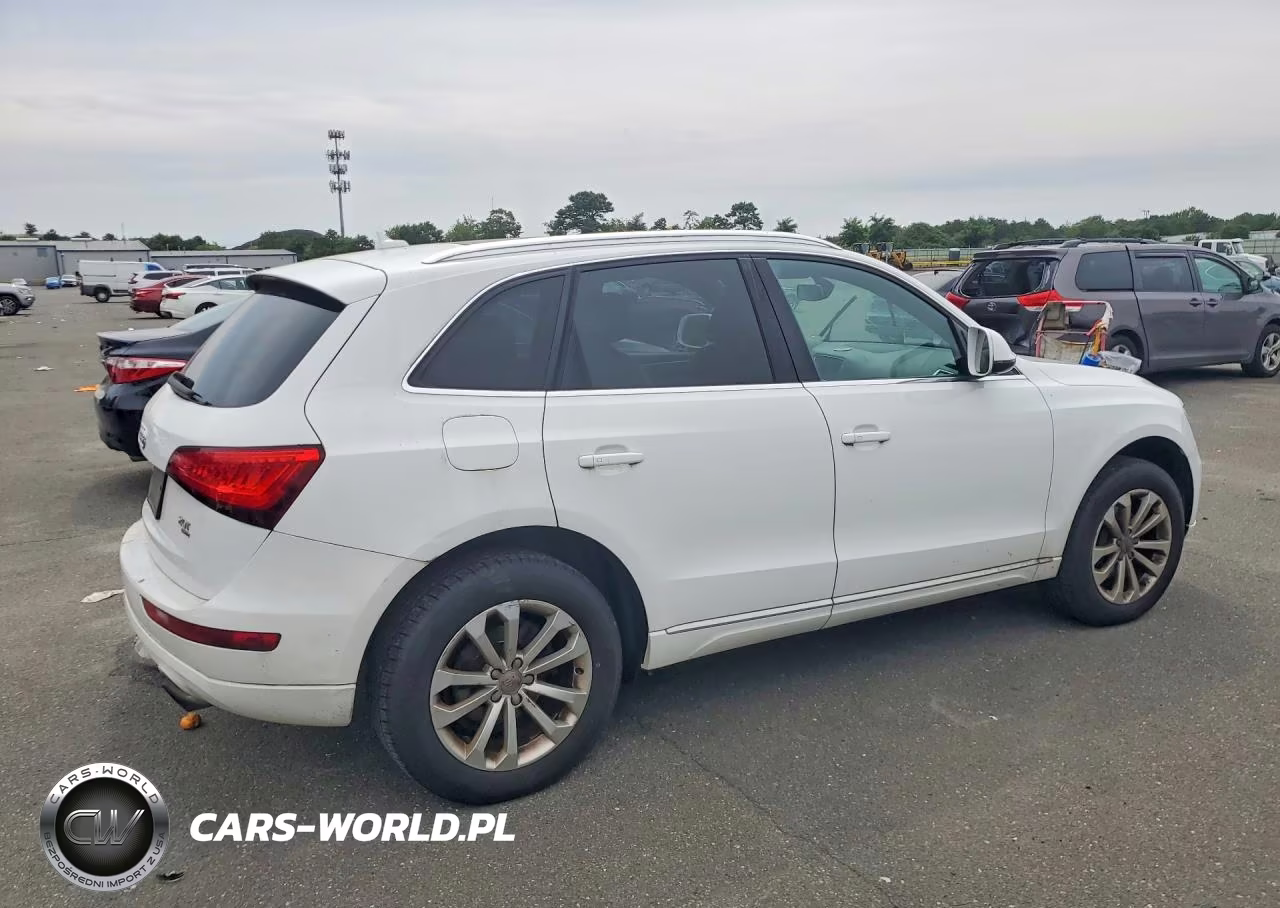 2014 Audi Q5 Premium VIN:WA1CFAFP7EA051626 - 3