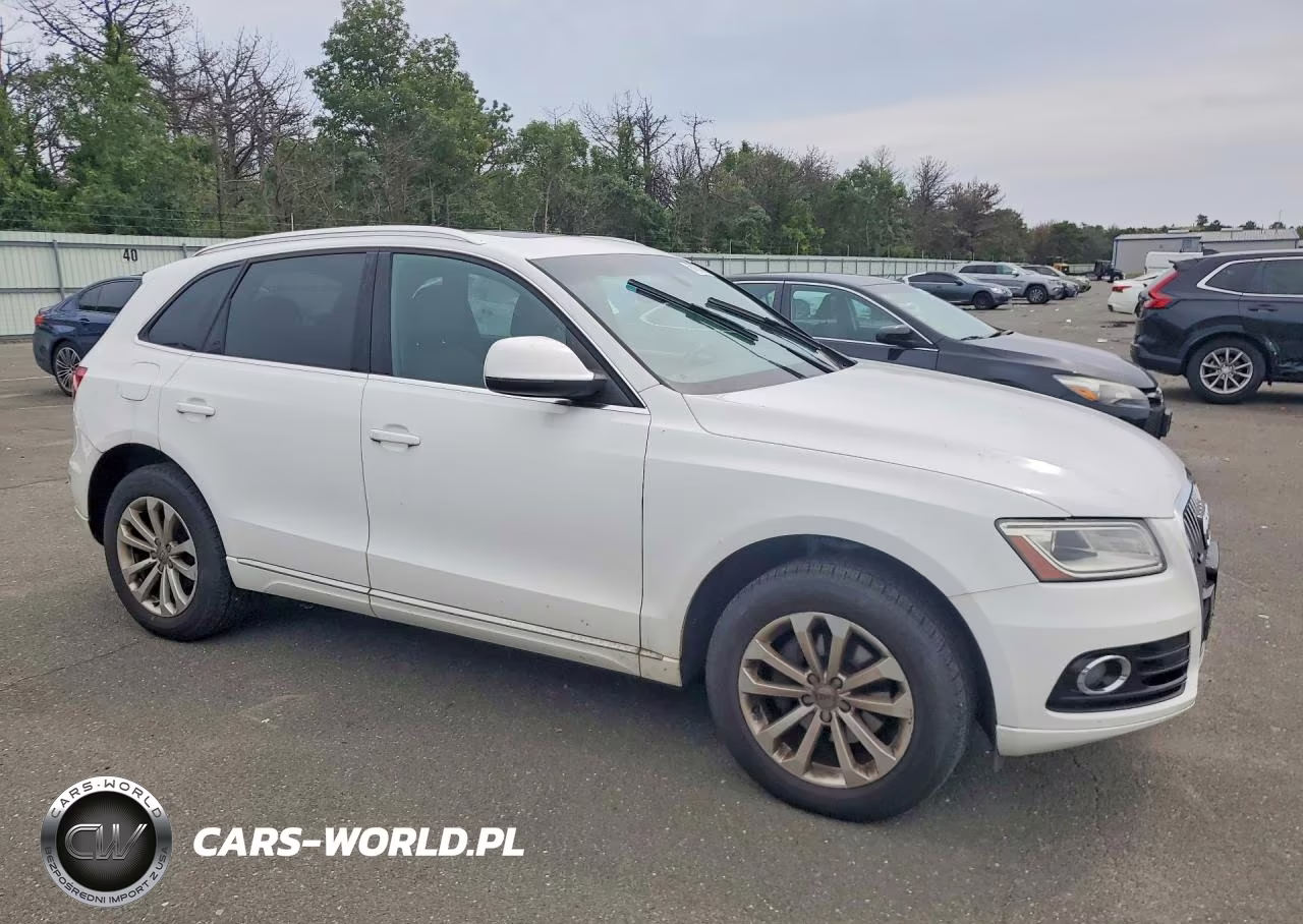 2014 Audi Q5 Premium VIN:WA1CFAFP7EA051626 - 4