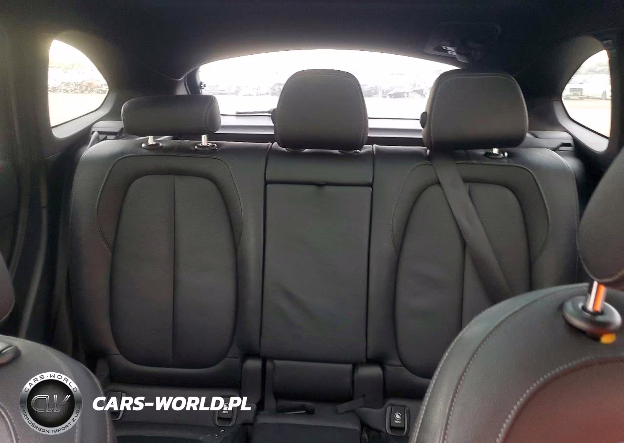 2018 BMW X1 Sdrive28I VIN:WBXHU7C30J5L06774 - 10