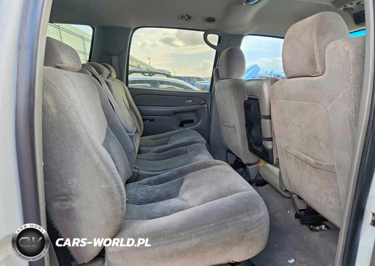 2006 Chevrolet Suburban K2500 VIN:3GNGK26U96G133205 - 11