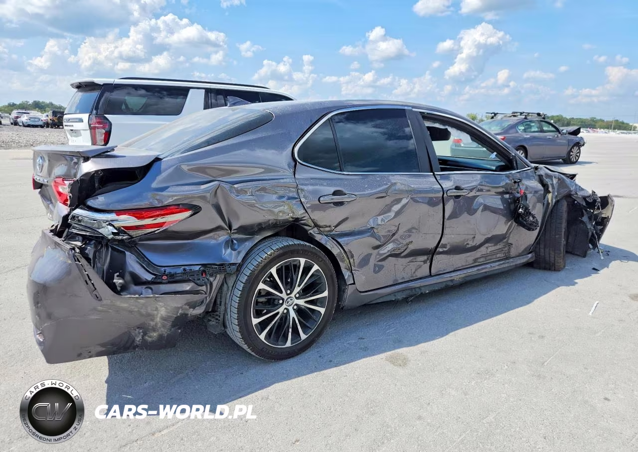 2019 Toyota Camry Se VIN:4T1B11HK4KU797359 - 3