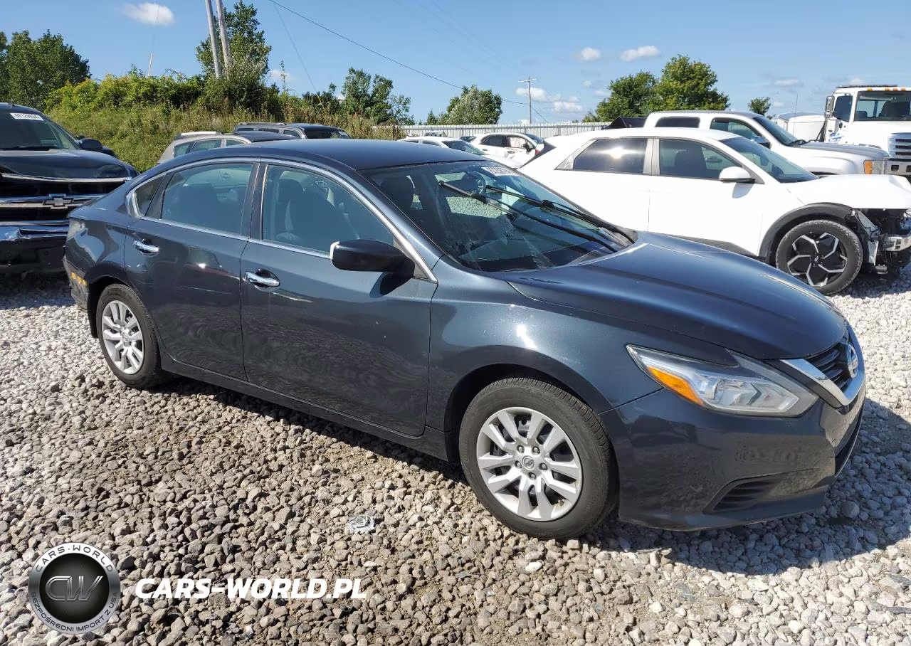 2016 Nissan Altima 2.5 VIN:1N4AL3AP1GN378890 - 4