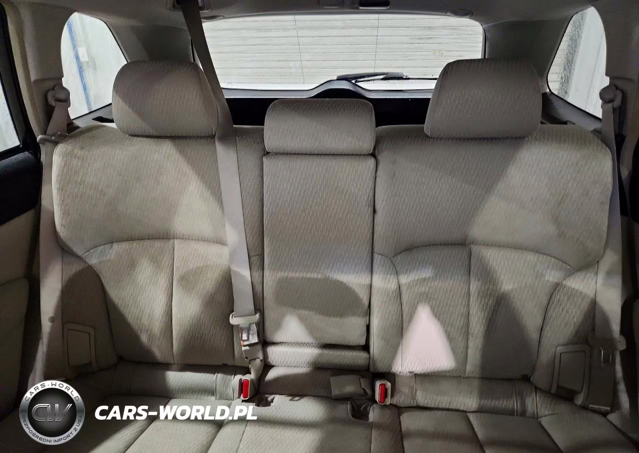 2012 Subaru Outback 2.5I Premium VIN:4S4BRBCC8C3296111 - 10