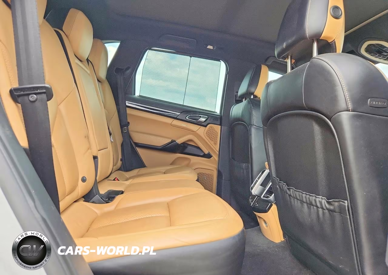 2016 Porsche Cayenne Se Hybrid VIN:WP1AE2A25GLA17112 - 11