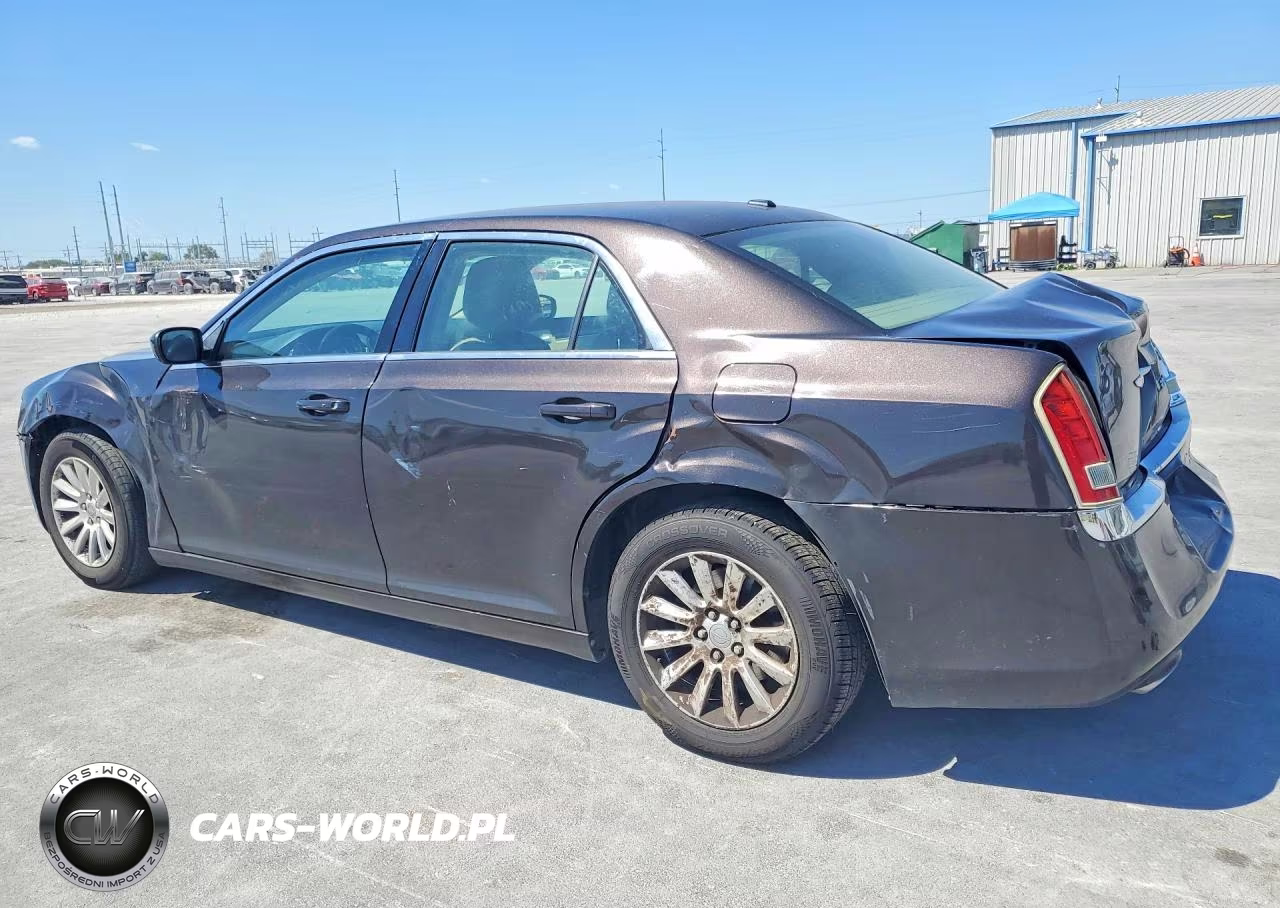 2013 Chrysler 300 VIN:2C3CCAAG4DH565752 - 2