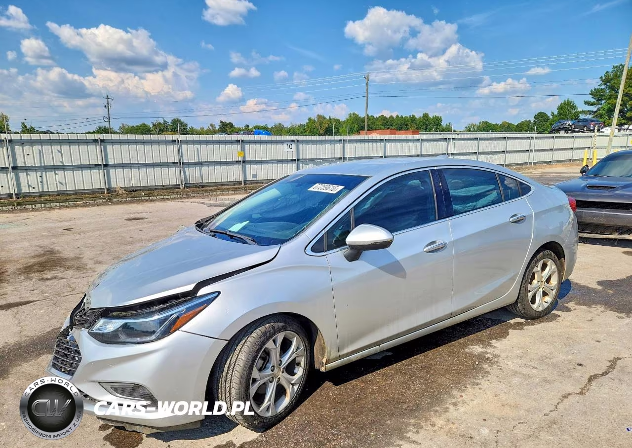 2017 Chevrolet Cruze Premier VIN:1G1BF5SM7H7230148 - 1