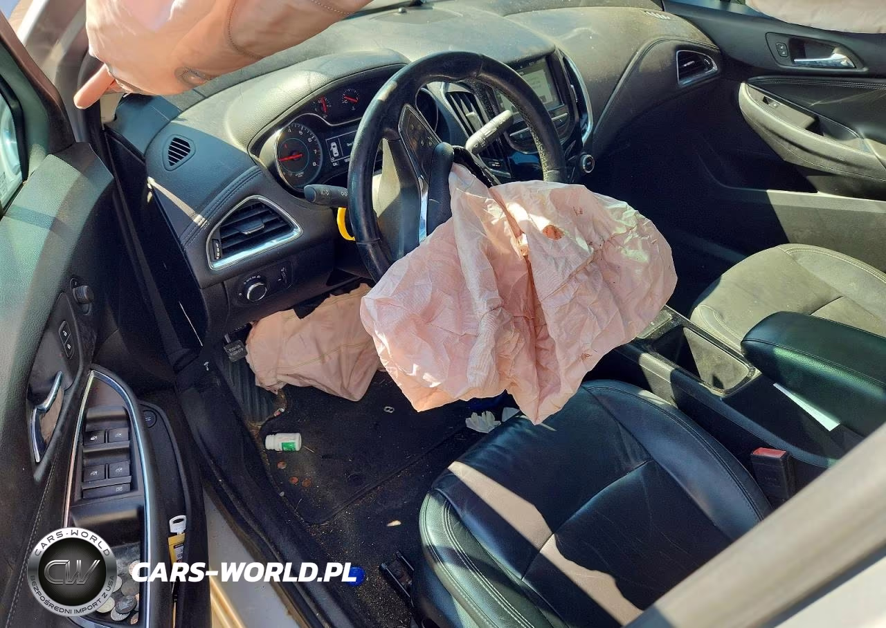 2017 Chevrolet Cruze Premier VIN:1G1BF5SM7H7230148 - 8