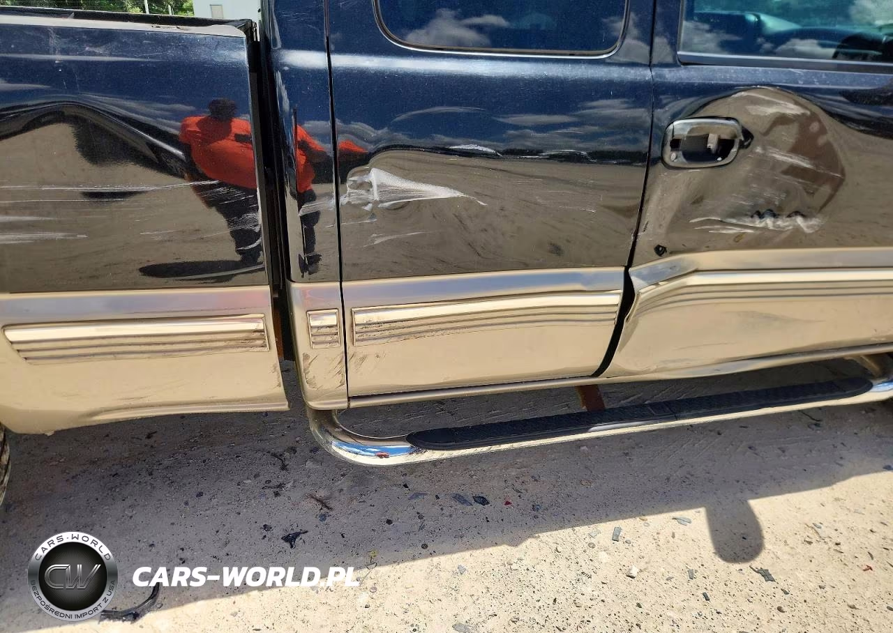 2002 Chevrolet Silverado C1500 VIN:2GCEC19V921289968 - 10