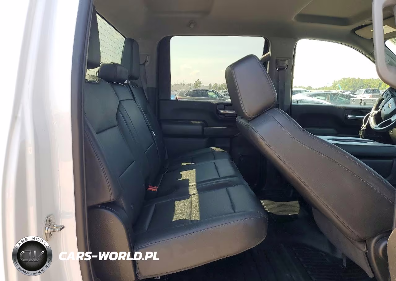 2025 Chevrolet Silverado C2500 Heavy Duty VIN:1GC4ALEY4SF282075 - 10
