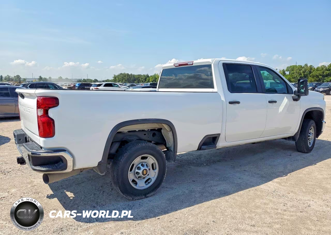 2025 Chevrolet Silverado C2500 Heavy Duty VIN:1GC4ALEY4SF282075 - 3