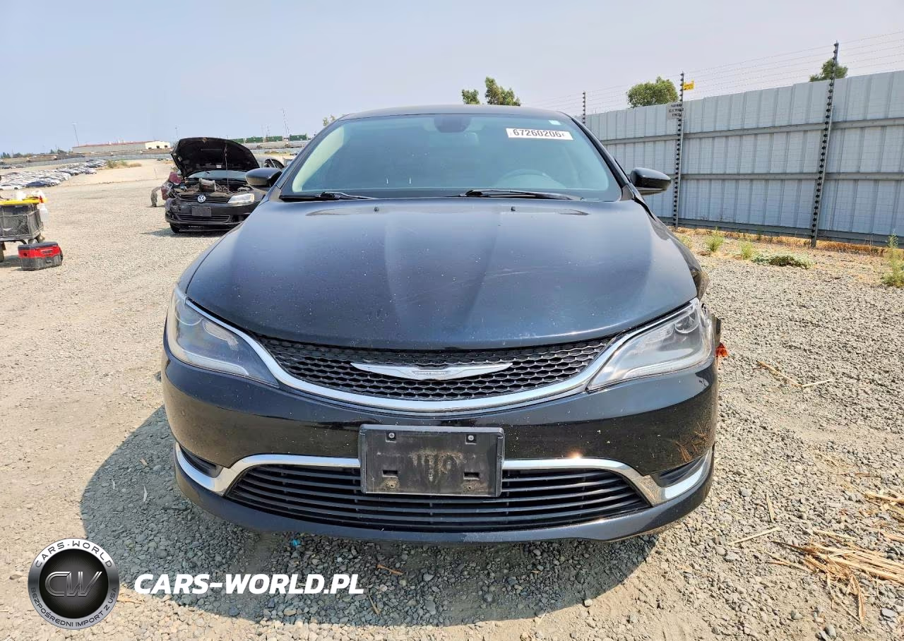 2016 Chrysler 200 Limited VIN:1C3CCCABXGN155212 - 5