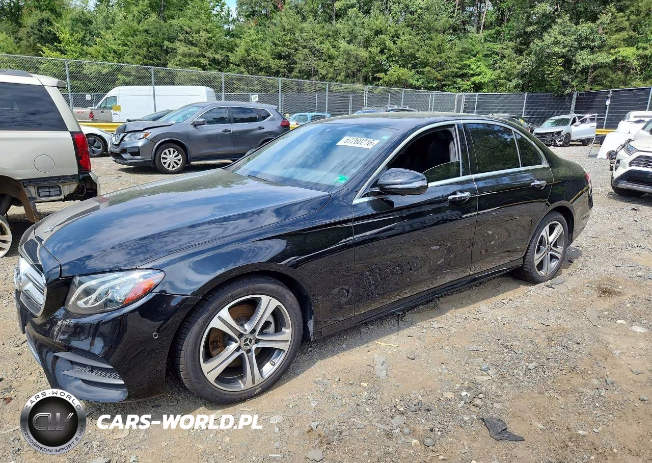 2019 Mercedes-Benz E 300 4Matic VIN:WDDZF4KB4KA505473 - 1
