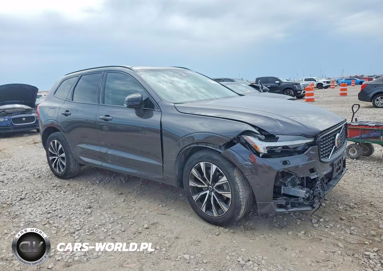2024 Volvo Xc60 Plus VIN:YV4L12RL5R1846504 - 4