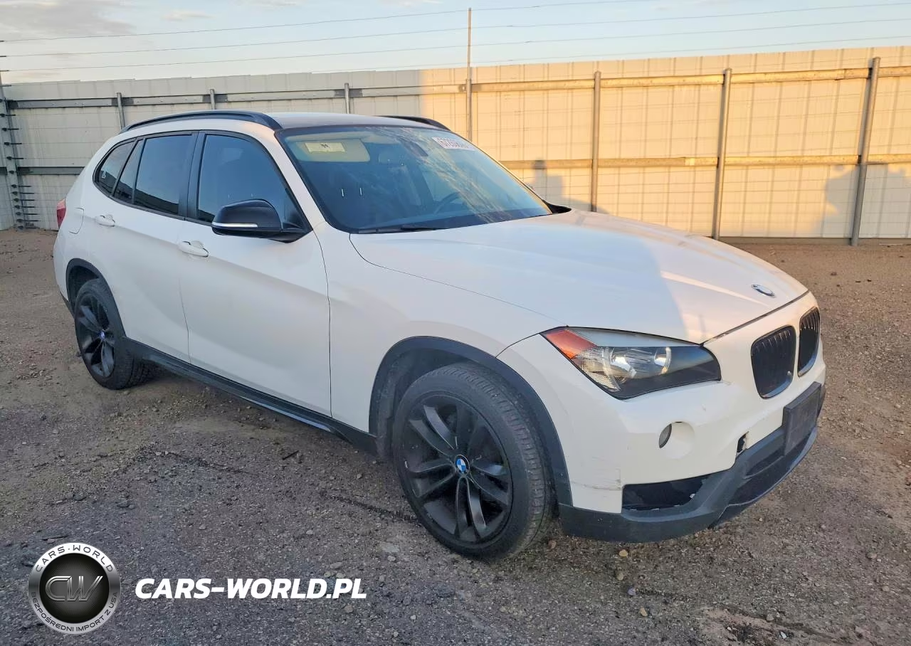 2013 BMW X1 Sdrive28I VIN:WBAVM1C51DVW44040 - 4