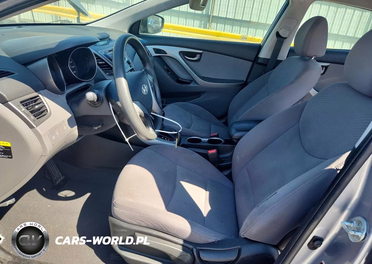 2016 Hyundai Elantra Se VIN:5NPDH4AE5GH755895 - 7