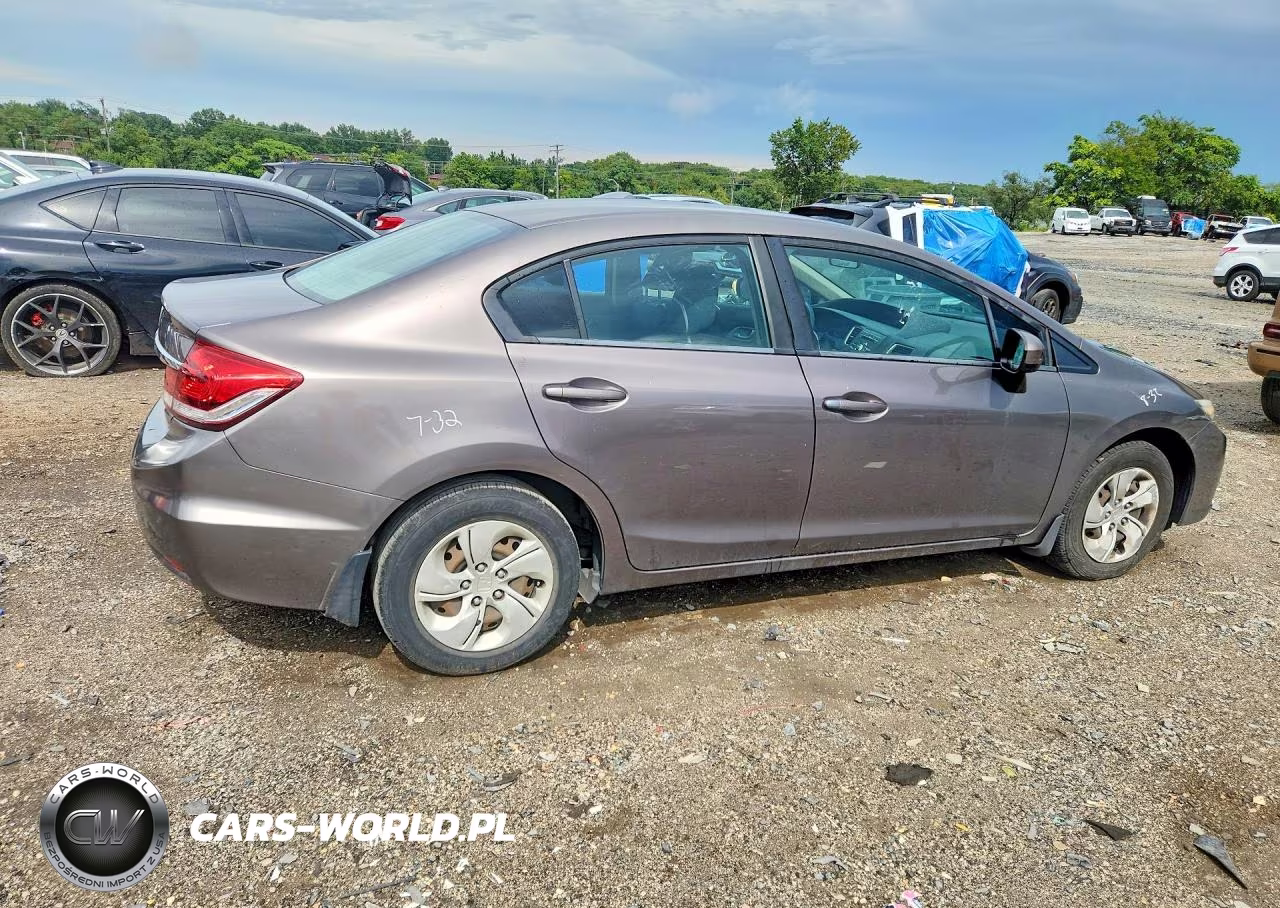 HONDA CIVIC VIN:19XFB2F55EE074144 - 3