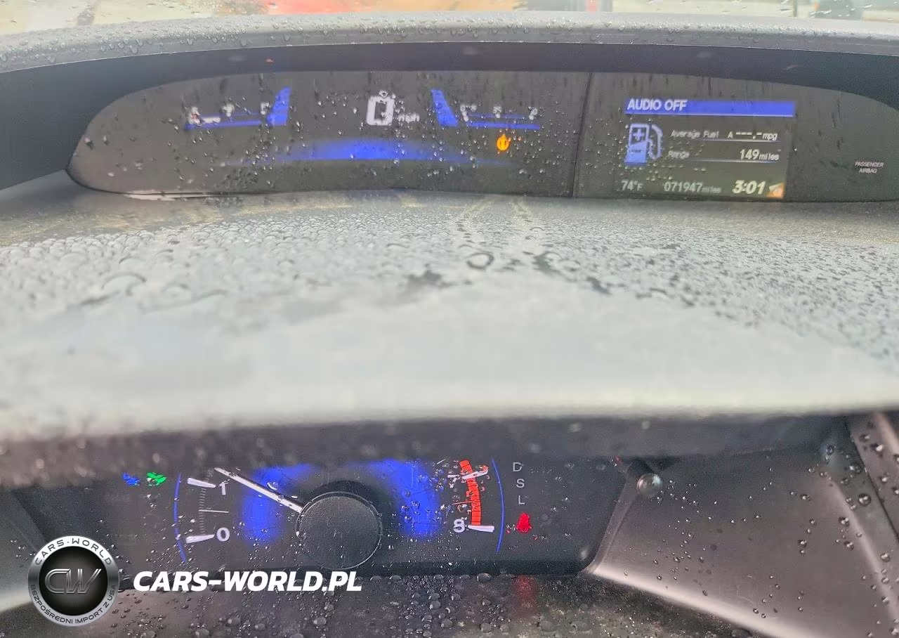 HONDA CIVIC VIN:19XFB2F55EE074144 - 9
