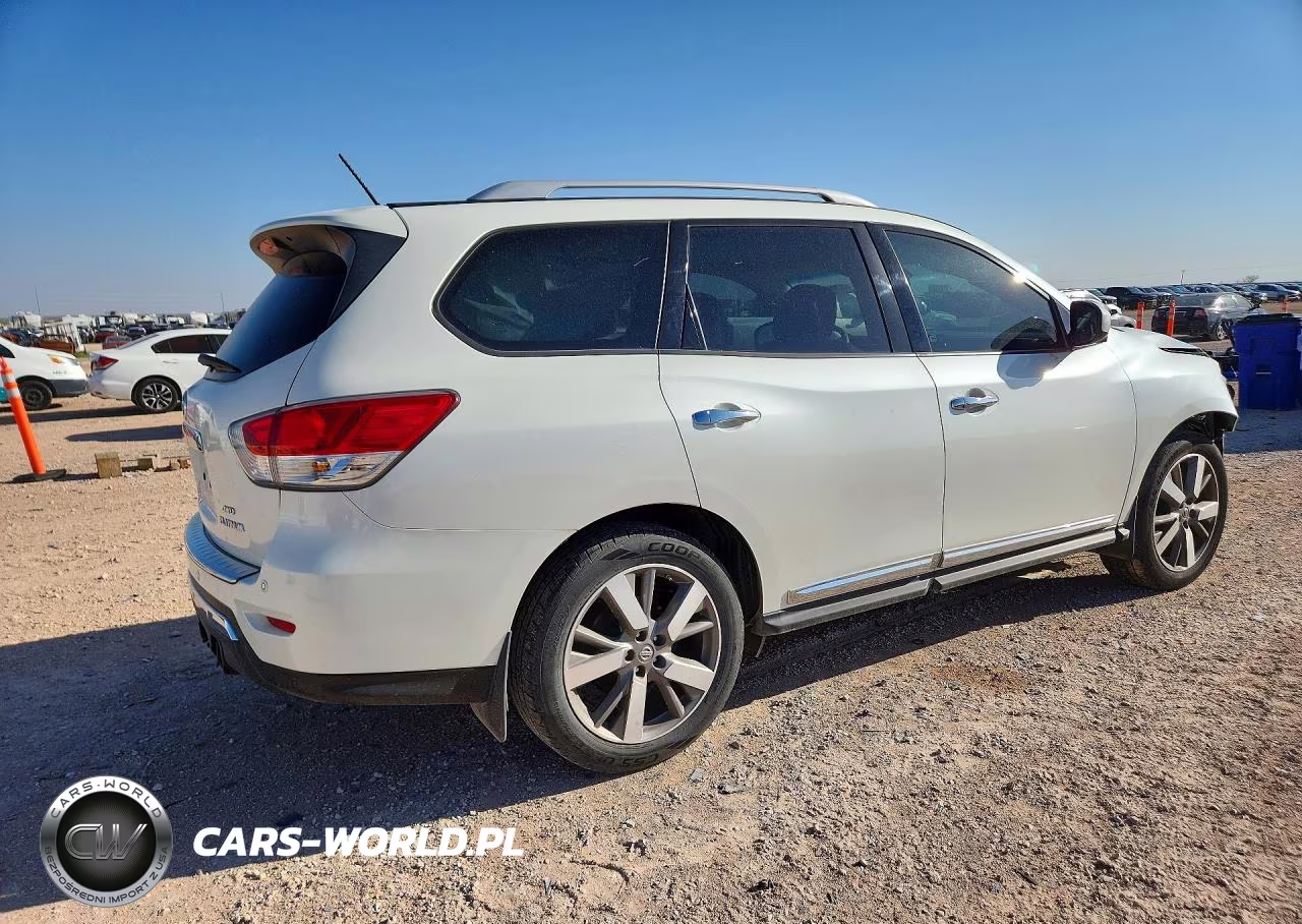 2015 Nissan Pathfinder S VIN:5N1AR2MM7FC692568 - 3