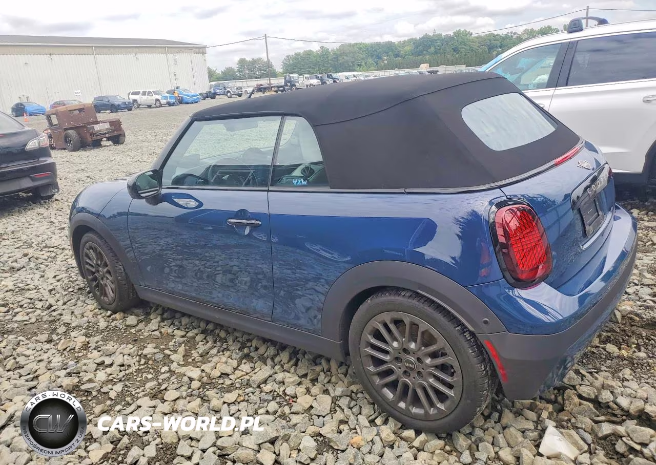 2025 Mini Cooper S VIN:WMW23GX01S2X52261 - 2