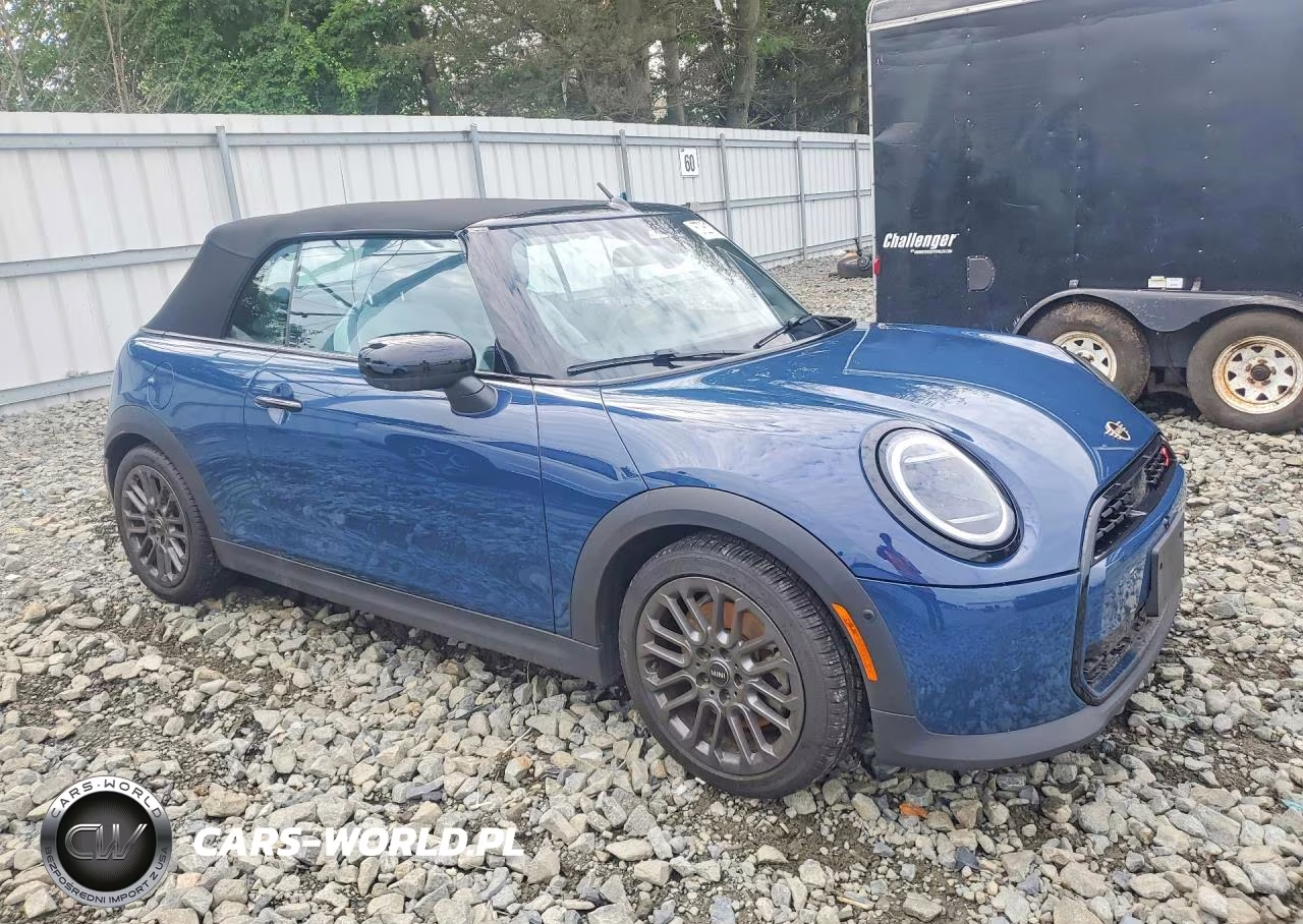 2025 Mini Cooper S VIN:WMW23GX01S2X52261 - 4