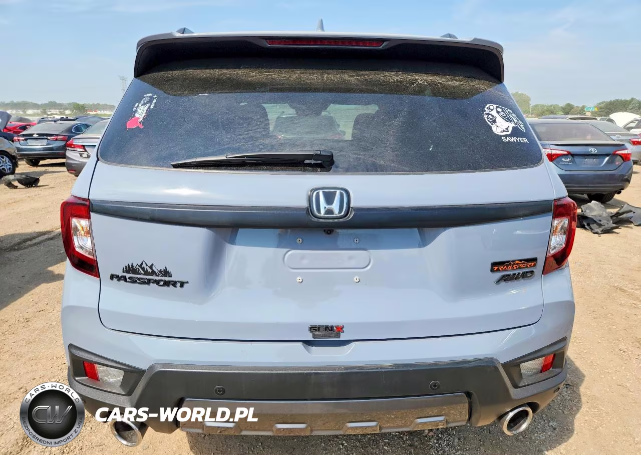 2022 Honda Passport Trail Sport VIN:5FNYF8H60NB022260 - 6