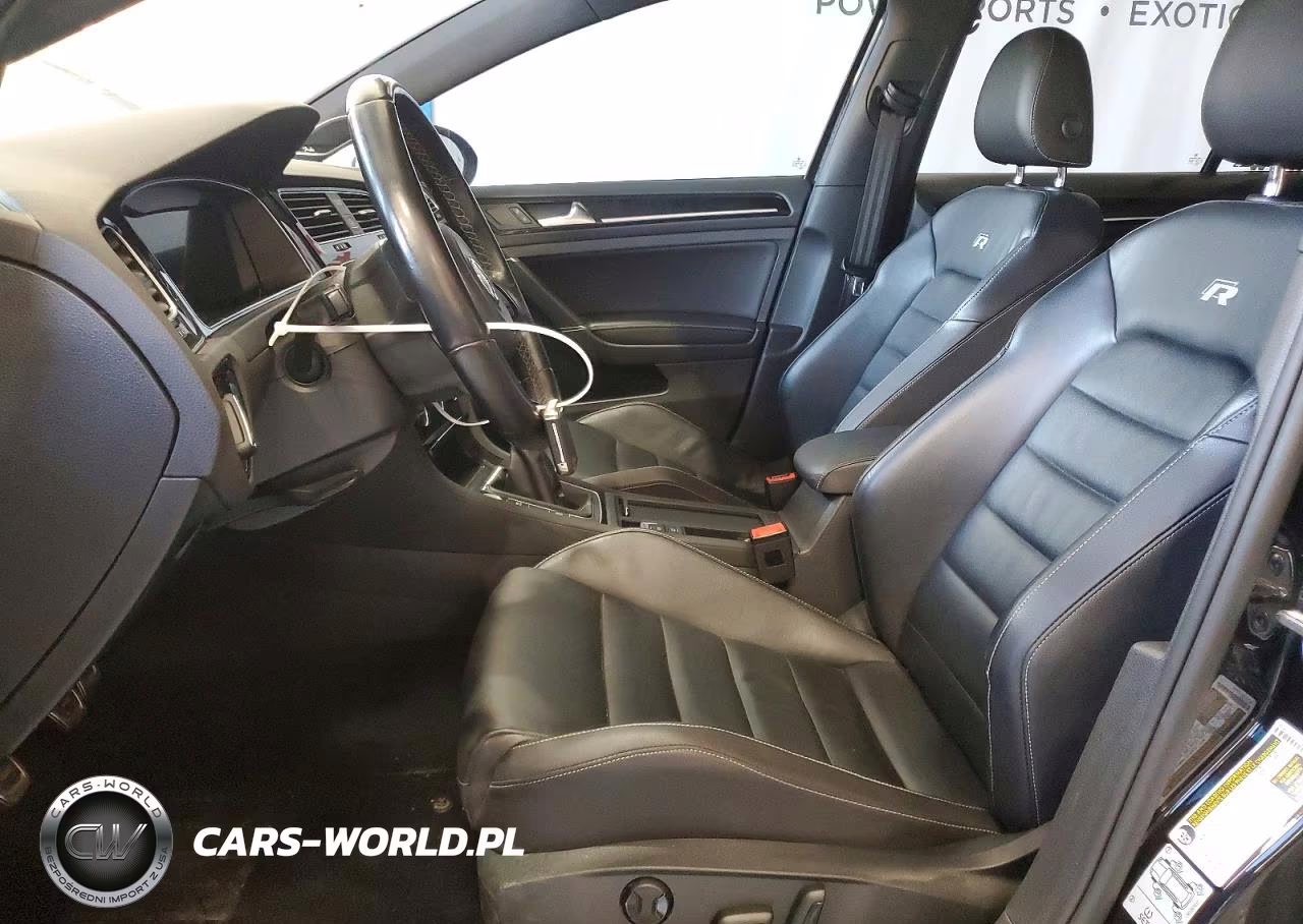 2017 Volkswagen Golf R VIN:WVWWF7AUXHW118312 - 7
