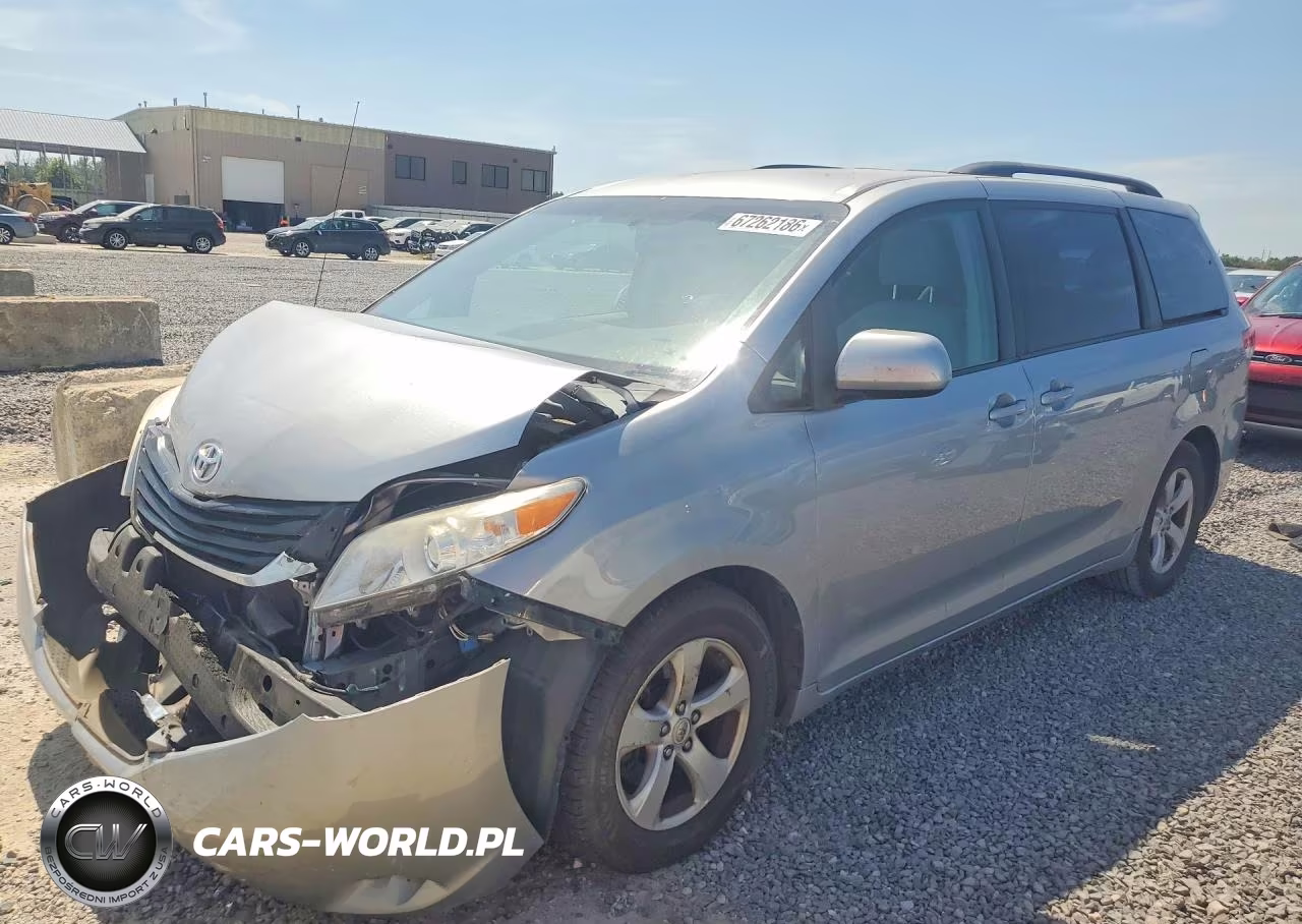 2012 Toyota Sienna Le
